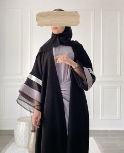 Bisht with Buttons and Brim